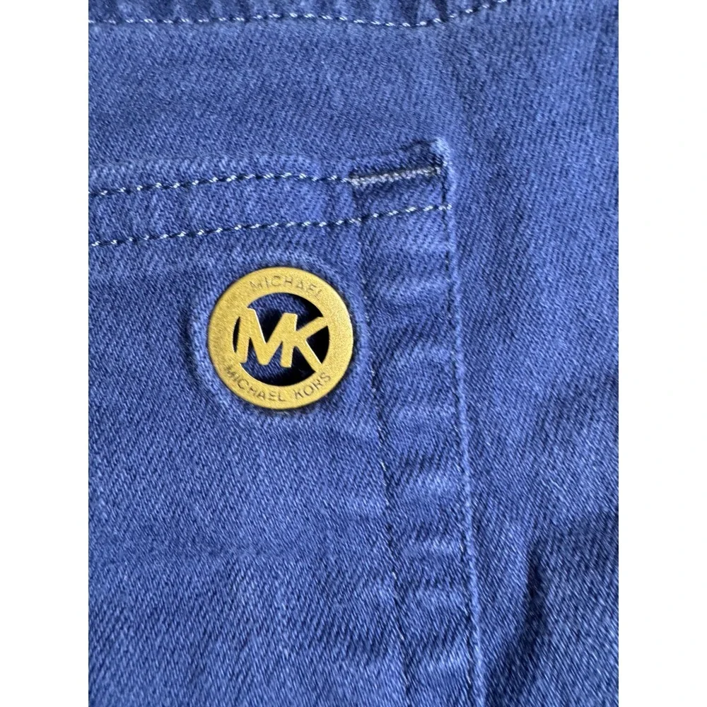 Michael Kors Womens Blue Denim Shorts Gold MK‎ Logo Medallion Size 8